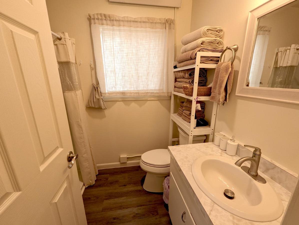 Yellowstone Treasure Guesthouses On The River ガーディナー エクステリア 写真