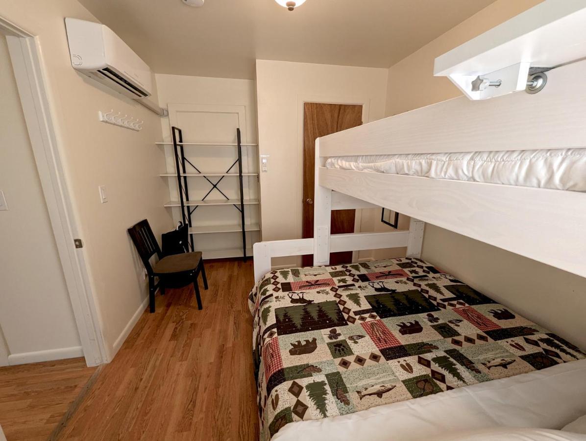 Yellowstone Treasure Guesthouses On The River ガーディナー エクステリア 写真