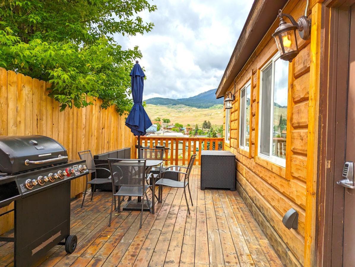 Yellowstone Treasure Guesthouses On The River ガーディナー エクステリア 写真