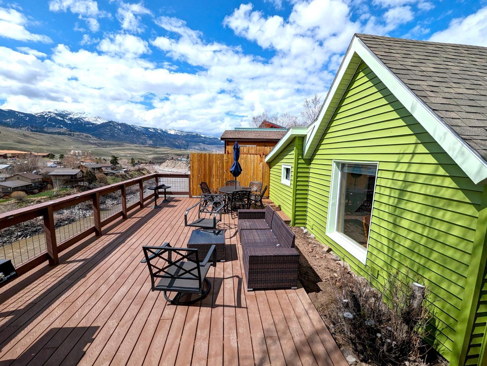 Yellowstone Treasure Guesthouses On The River ガーディナー エクステリア 写真