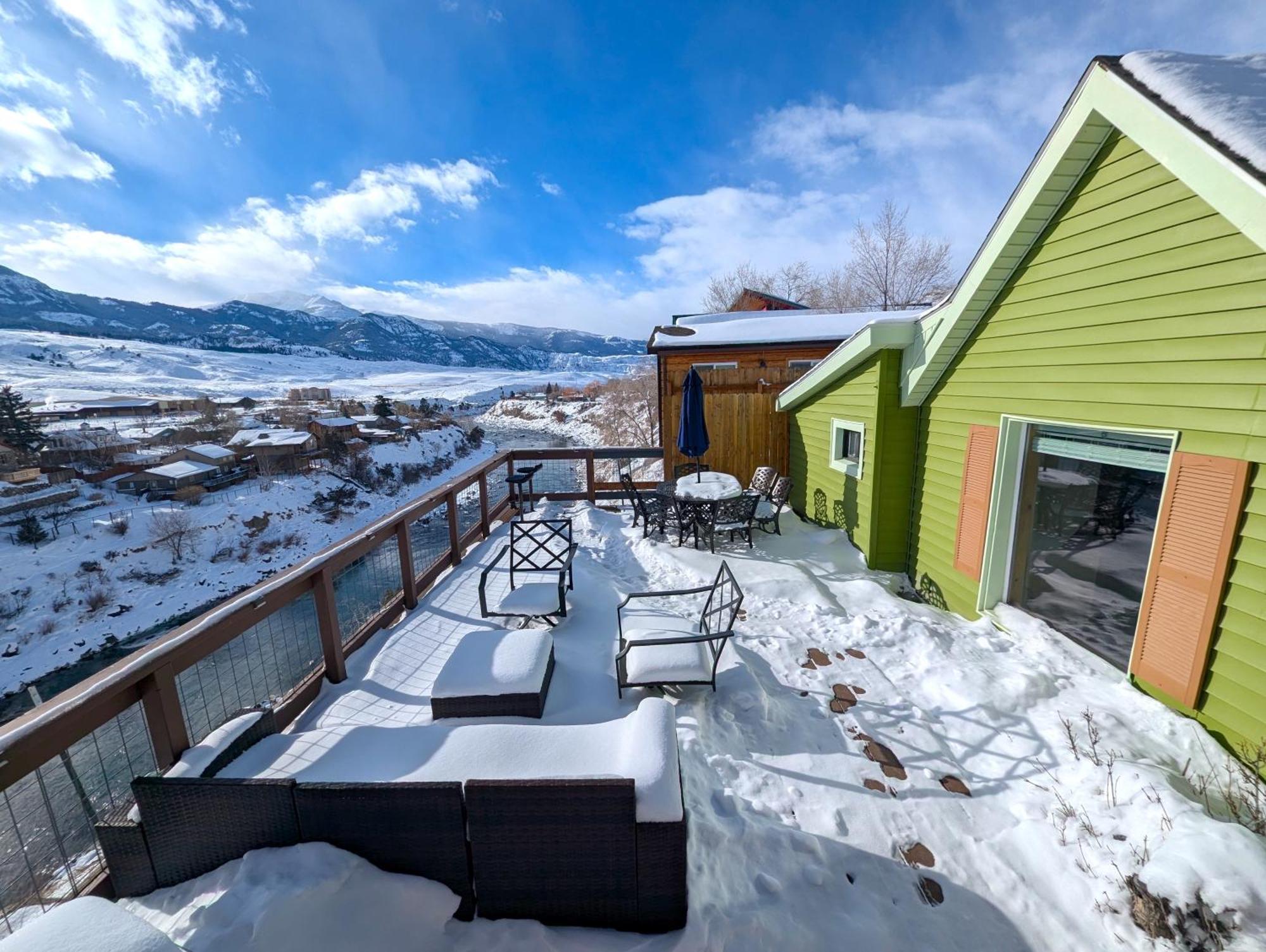 Yellowstone Treasure Guesthouses On The River ガーディナー エクステリア 写真