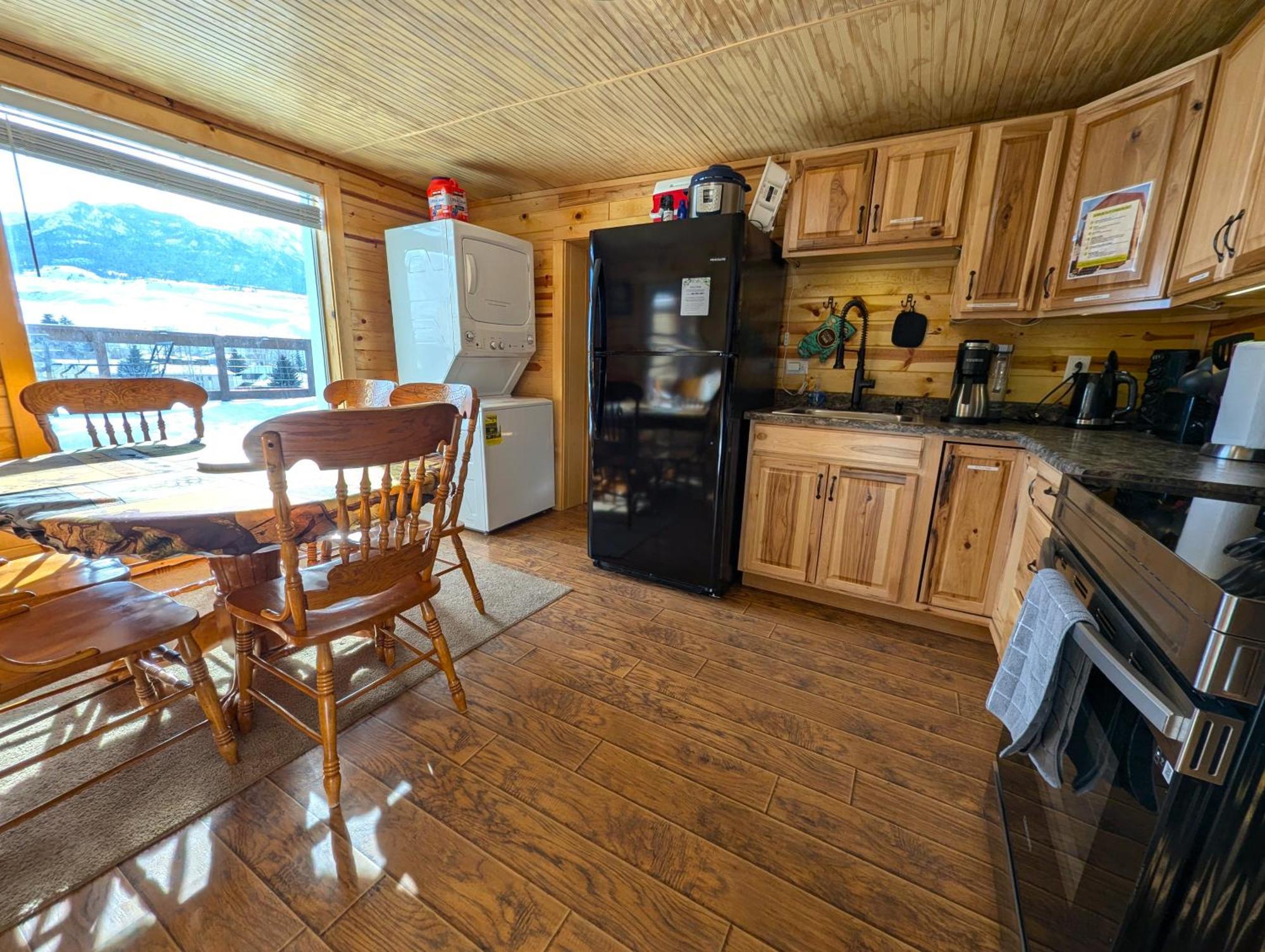 Yellowstone Treasure Guesthouses On The River ガーディナー エクステリア 写真